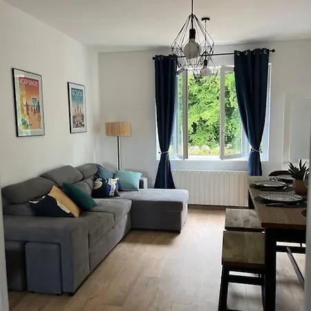 Chez Melanie, Pres De L'abbaye